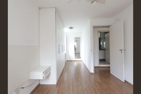 Apartamento à venda com 80m², 2 quartos e 1 vagaSuíte