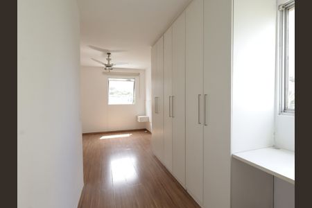 Apartamento à venda com 80m², 2 quartos e 1 vagaSuíte