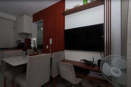 Sala de apartamento para alugar com 2 quartos, 33m² em Vila Ema, São Paulo