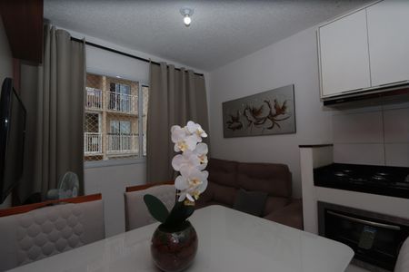 Sala de apartamento para alugar com 2 quartos, 33m² em Vila Ema, São Paulo