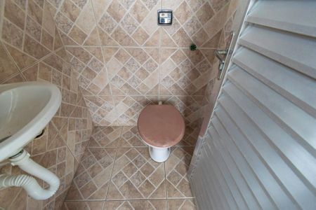 Casa para alugar com 130m², 3 quartos e sem vagaLavabo do terraço