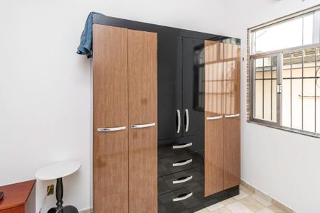 Casa para alugar com 130m², 3 quartos e sem vagaQuarto 1 - Armários