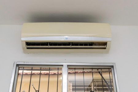 Sala de casa para alugar com 3 quartos, 130m² em Penha Circular, Rio de Janeiro