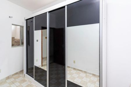 Casa para alugar com 130m², 3 quartos e sem vagaSuíte 2 - Armários