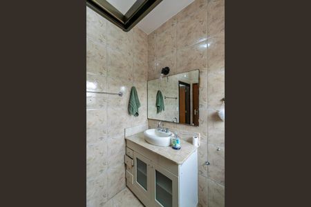 Casa para alugar com 130m², 3 quartos e sem vagaBanheiro Canadense (Suítes 1 e 2)