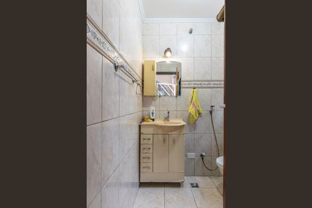 Casa para alugar com 130m², 3 quartos e sem vagaBanheiro Social