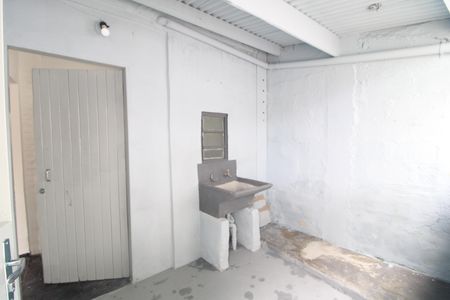 Casa para alugar com 50m², 1 quarto e 2 vagasLavanderia