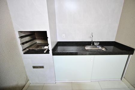 Casa à venda com 180m², 3 quartos e 3 vagas Casa à venda com 180m², 3 quartos e 3 vagasÁrea comum