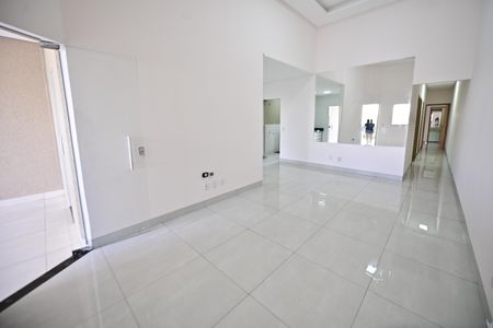Casa para alugar com 3 quartos, 180m² em Jardim Presidente, Goiânia