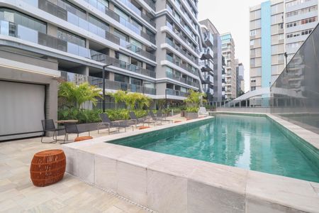 Apartamento à venda com 41m², 1 quarto e 1 vaga Apartamento à venda com 41m², 1 quarto e 1 vagaÁrea comum - Piscina