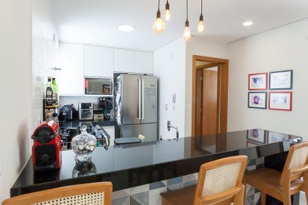 Apartamento à venda com 168m², 3 quartos e 2 vagas Apartamento à venda com 168m², 3 quartos e 2 vagasCozinha