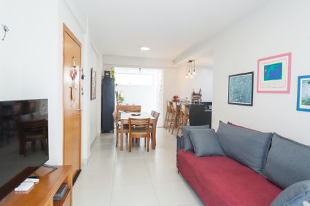 Apartamento à venda com 168m², 3 quartos e 2 vagas Apartamento à venda com 168m², 3 quartos e 2 vagassala