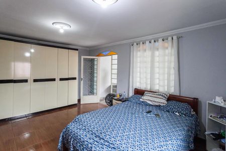 Casa à venda com 196m², 3 quartos e 2 vagas Casa à venda com 196m², 3 quartos e 2 vagasQuarto 3