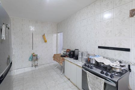 Casa à venda com 196m², 3 quartos e 2 vagas Casa à venda com 196m², 3 quartos e 2 vagasCozinha