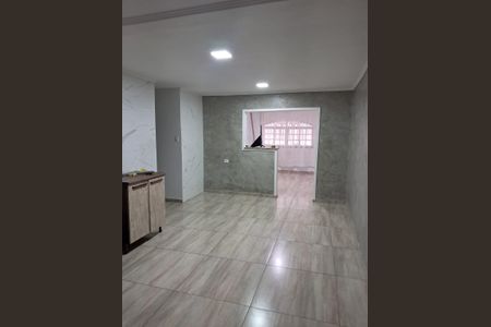 Casa para alugar com 3 quartos, 277m² em Vila Camilópolis, Santo André