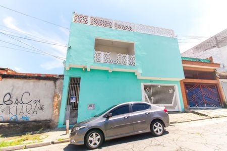 Casa para alugar com 45m², 2 quartos e sem vaga Casa para alugar com 45m², 2 quartos e sem vagaFachada + Placa