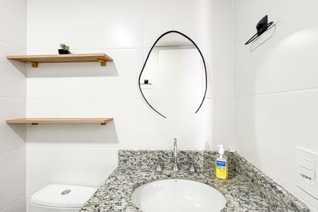 Apartamento para alugar com 25m², 1 quarto e sem vaga Apartamento para alugar com 25m², 1 quarto e sem vagaBanheiro