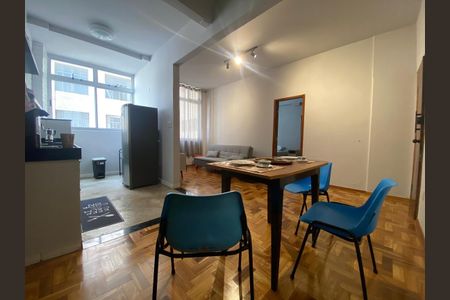 Apartamento para alugar com 1 quarto, 51m² em Centro, Belo Horizonte