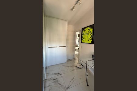 Apartamento à venda com 2 quartos, 75m² em Morumbi, São Paulo