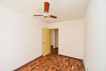 Quarto de apartamento à venda com 1 quarto, 57m² em Jardim Dona Leopoldina, Porto Alegre