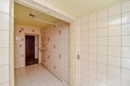 Apartamento à venda com 57m², 1 quarto e sem vagaÁrea de Serviço