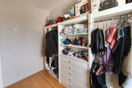 Quarto 1 de apartamento para alugar com 2 quartos, 44m² em Jardim Icaraí, Campinas