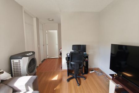 Sala de apartamento para alugar com 2 quartos, 44m² em Jardim Icaraí, Campinas