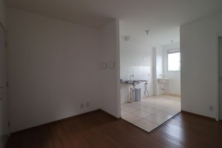 Sala de apartamento para alugar com 2 quartos, 42m² em Ipiranga, Ribeirão Preto