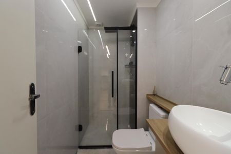 Apartamento para alugar com 34m², 2 quartos e sem vagaBanheiro