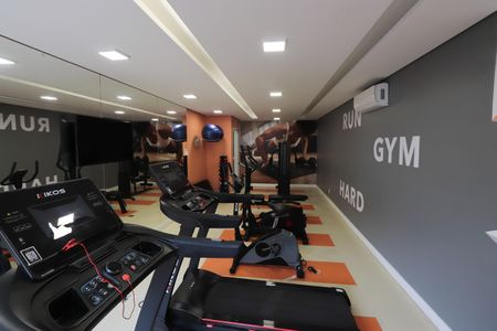 Apartamento para alugar com 34m², 2 quartos e sem vagaÁrea comum - Academia