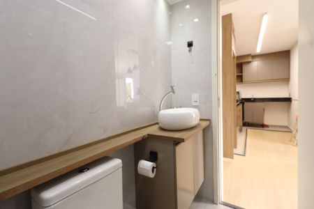 Apartamento para alugar com 34m², 2 quartos e sem vagaBanheiro