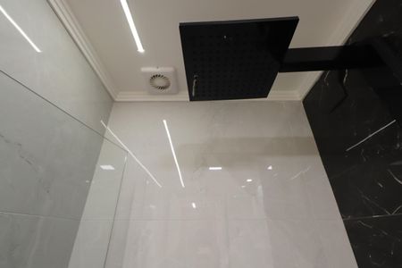 Apartamento para alugar com 34m², 2 quartos e sem vagaBanheiro