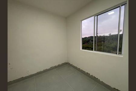 Apartamento para alugar com 2 quartos, 43m² em Rio Cotia, Cotia