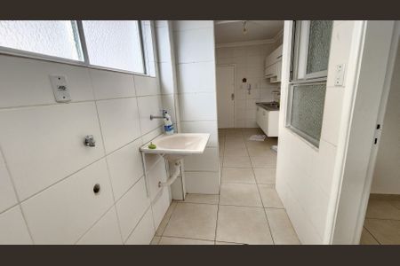 Apartamento para alugar com 110m², 3 quartos e 1 vagaÁrea de Serviço