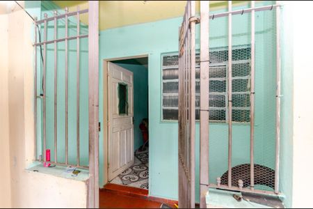 Casa à venda com 53m², 1 quarto e 1 vaga Casa à venda com 53m², 1 quarto e 1 vagaEntrada