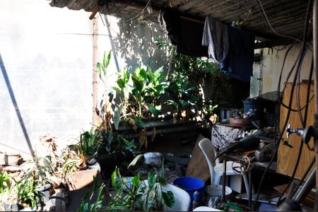 Casa à venda com 53m², 1 quarto e 1 vaga Casa à venda com 53m², 1 quarto e 1 vagaQuintal
