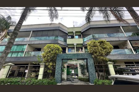 Apartamento à venda com 70m², 2 quartos e 1 vagaFachada