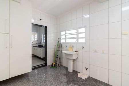 Casa à venda com 197m², 4 quartos e 1 vaga Casa à venda com 197m², 4 quartos e 1 vagaÁrea de Serviço