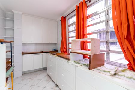 Casa à venda com 197m², 4 quartos e 1 vaga Casa à venda com 197m², 4 quartos e 1 vagaEdícula