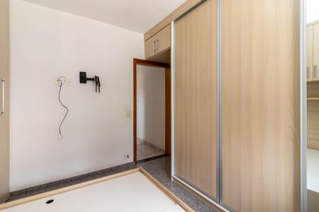 Casa à venda com 197m², 4 quartos e 1 vaga Casa à venda com 197m², 4 quartos e 1 vagaQuarto 1