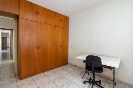 Casa à venda com 197m², 4 quartos e 1 vaga Casa à venda com 197m², 4 quartos e 1 vagaQuarto 3
