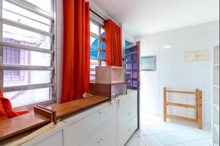 Casa à venda com 197m², 4 quartos e 1 vaga Casa à venda com 197m², 4 quartos e 1 vagaEdícula