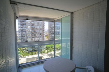 Apartamento à venda com 81m², 2 quartos e 1 vagaVaranda da Sala