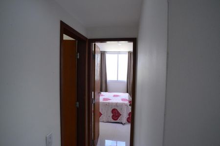 Apartamento à venda com 81m², 2 quartos e 1 vagaCorredor