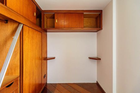 Apartamento para alugar com 62m², 3 quartos e 1 vagaQuarto 02