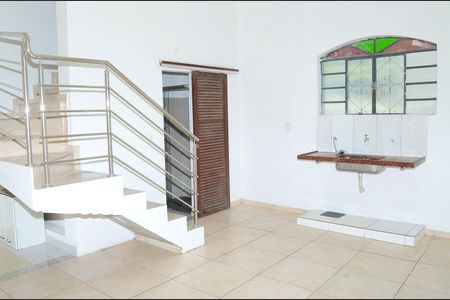 Sala/Cozinha de casa para alugar com 2 quartos, 70m² em Tupi, Belo Horizonte
