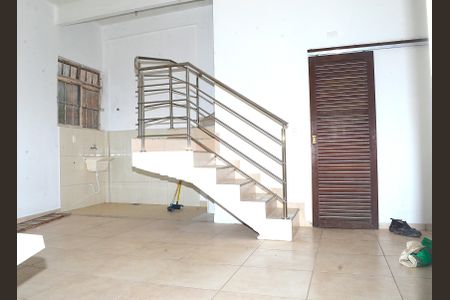 Casa para alugar com 2 quartos, 70m² em Tupi, Belo Horizonte