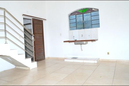 Sala/Cozinha de casa para alugar com 2 quartos, 70m² em Tupi, Belo Horizonte