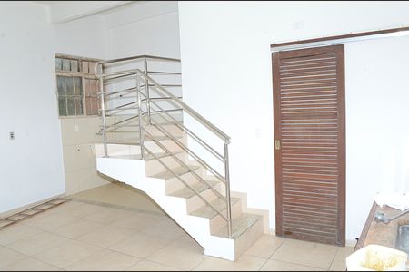 Casa para alugar com 2 quartos, 70m² em Tupi, Belo Horizonte