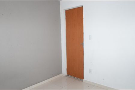 Quarto 1 de casa para alugar com 2 quartos, 70m² em Tupi, Belo Horizonte